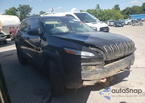 2018 Jeep Cherokee Trailhawk из США, поврежденный, VIN 1C4PJMBX8JD592917